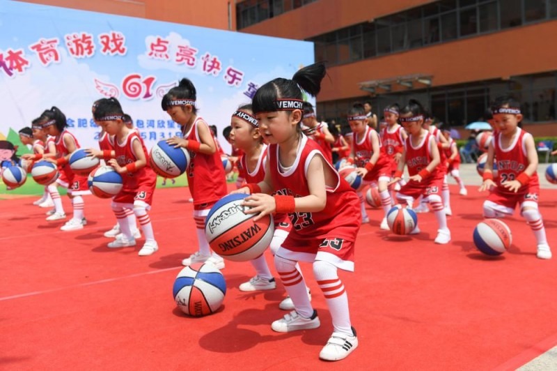 内姆哈德称从小是威少球迷，雷霆是其最爱球队之一