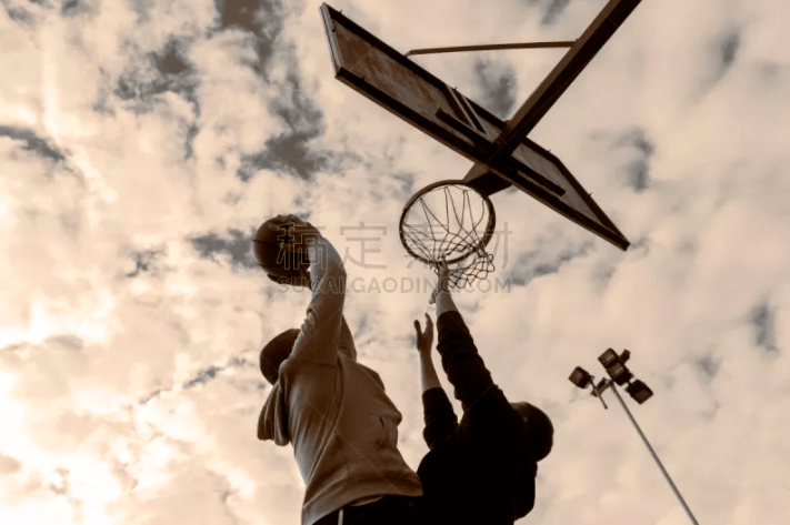 NYX最佳游戏《覆雪之上》获奖回顾：首创户外品牌游戏内植入，全面布局直播生态